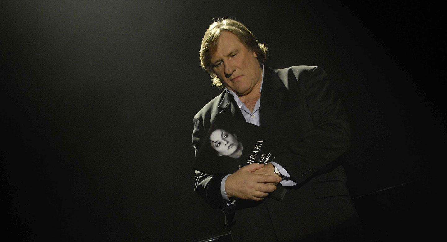 DEPARDIEU CHANTE BARBARA